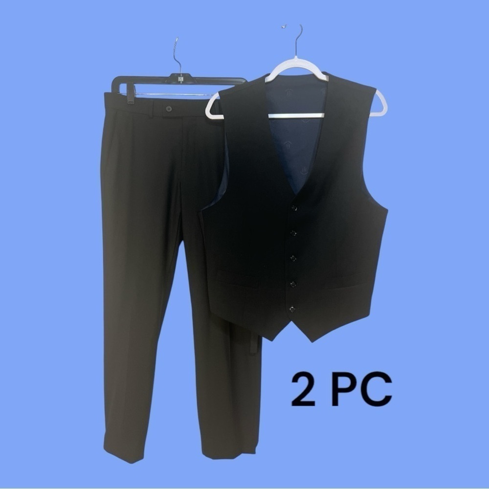 Men’s Warehouse Black Dress Pants + No Altered 32 x 30 and No Brand Vest M 2PC